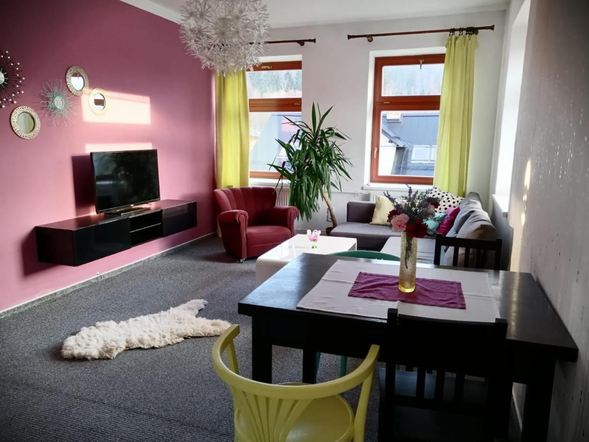 Na Pekarne Daire Železná Ruda Dış mekan fotoğraf